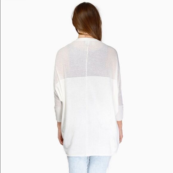 Tobi Ivory Bat Winged Cardigan - Picture 3 of 4